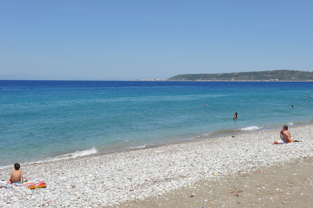 Heleni Beach Hotel 42/50
