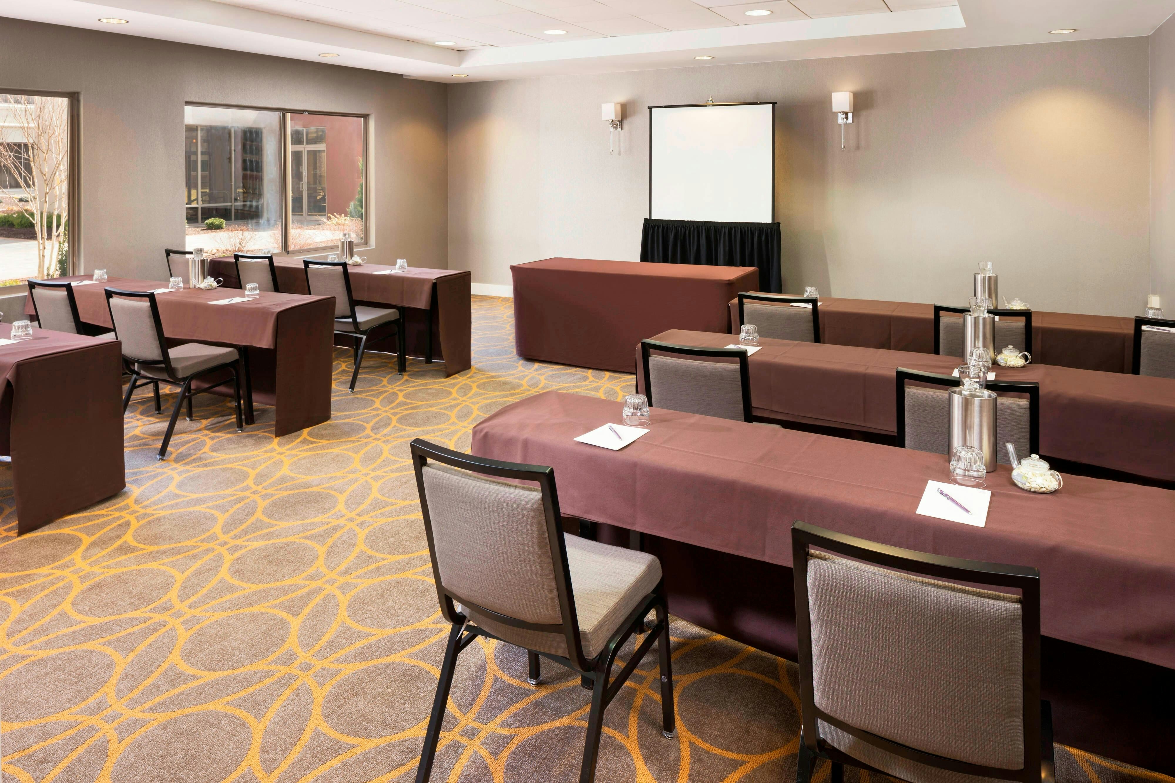 SHERATON HARTFORD SOUTH HOTEL 12/16