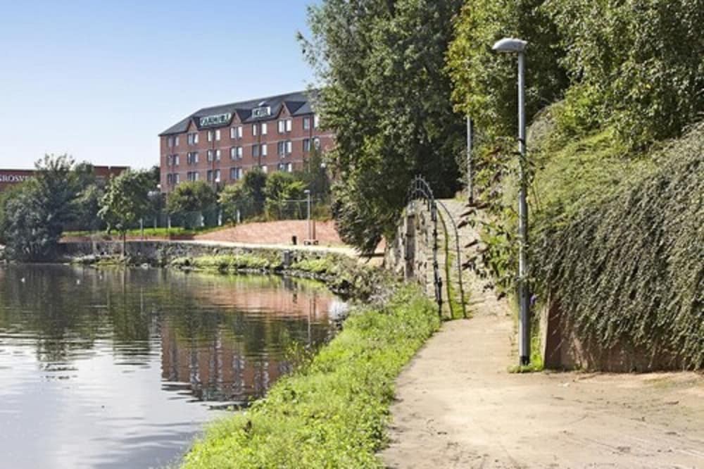 Campanile Hotel Manchester 24/24
