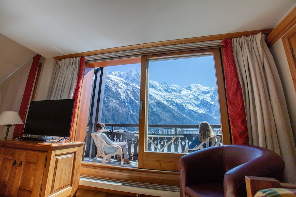 Les Balcons Du Savoy 32/50