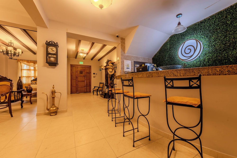 Hotel Dorado Plaza Calle del Arsenal 31/44