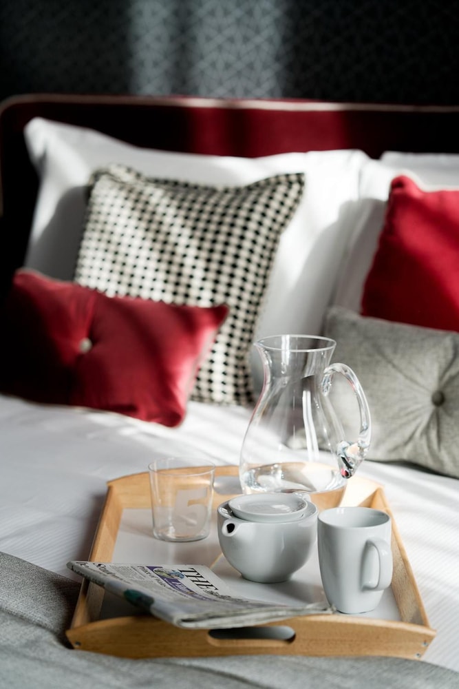 Conti Guest House 20/44