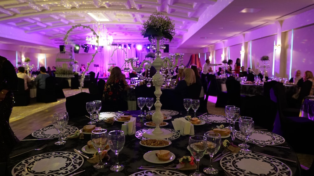 ASRIN PARK HOTEL & SPA 46/53
