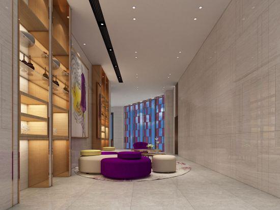 Lavande Hotel (Wuhan Yangluo subway station store) 46/47