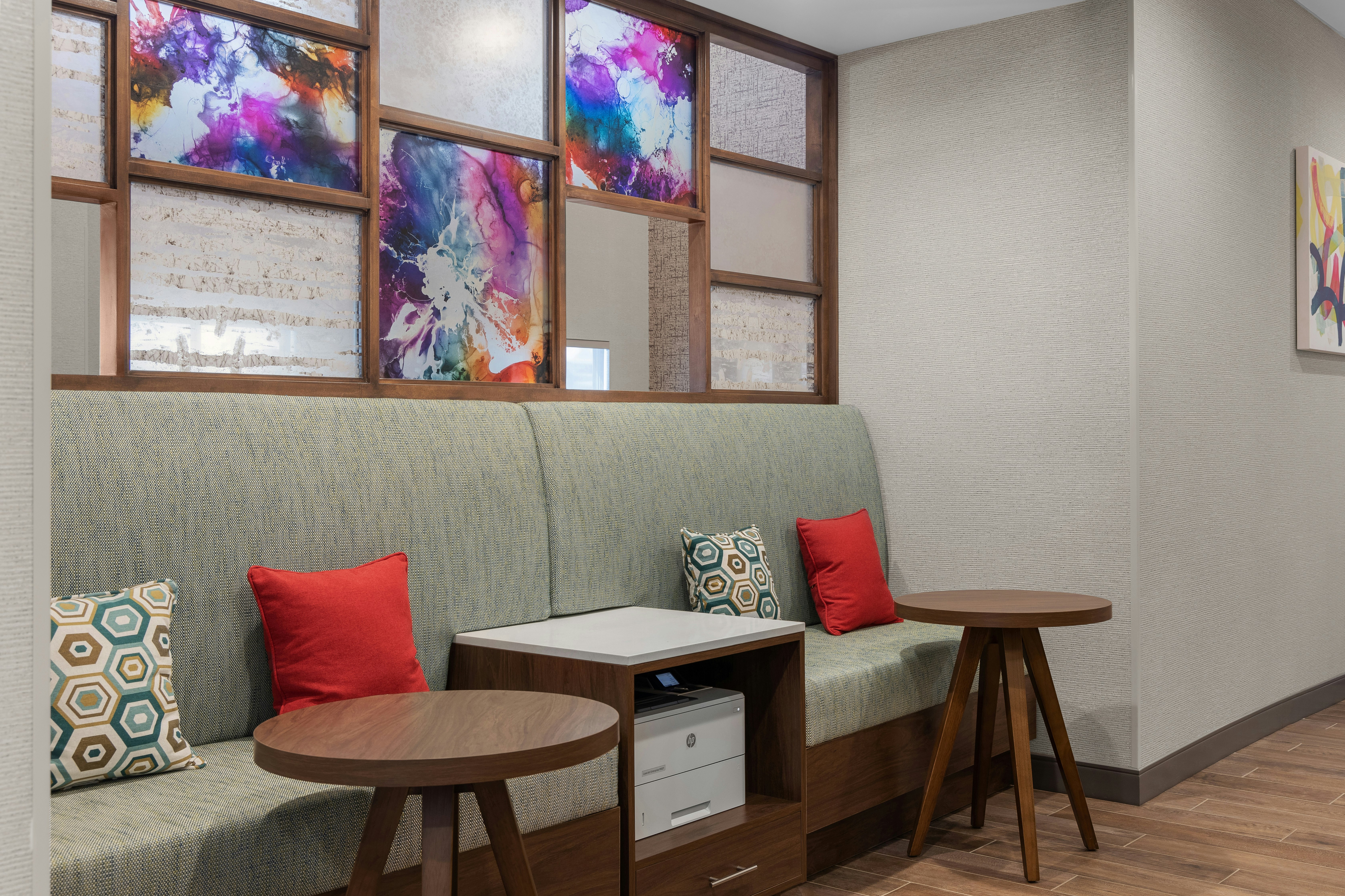 Hampton Inn & Suites by Hilton Orangeville, ON 17/28