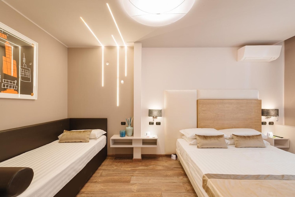 Etruska Luxury Trastevere 40/56