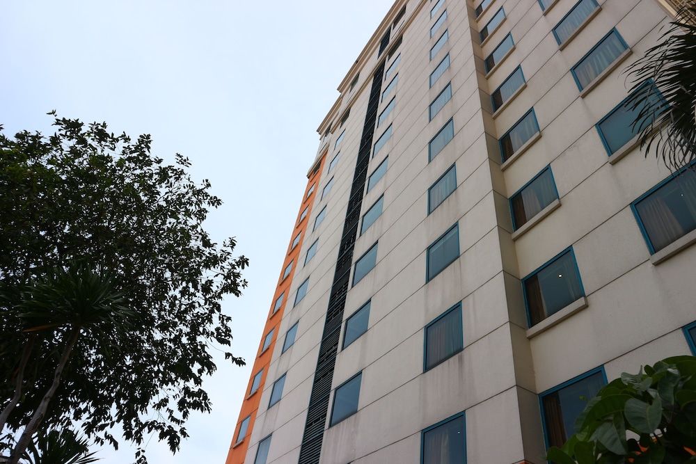 Arcadia Mangga Dua By Horison 3/25