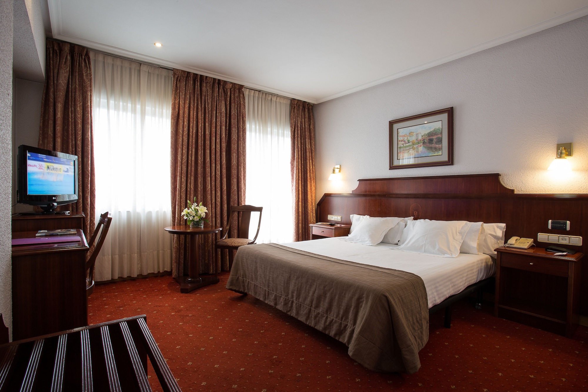 ROOM, SINGLE, DOUBLE BED