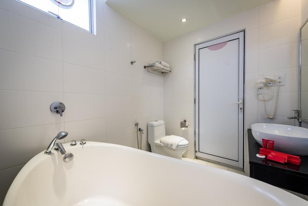 Hotel Sentral Georgetown 24/25