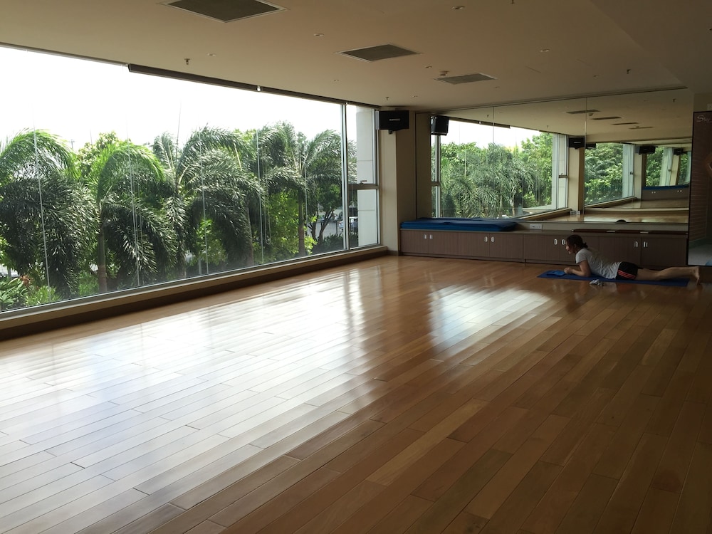 Bluesky Serviced Apartment Airport Plaza 40/54