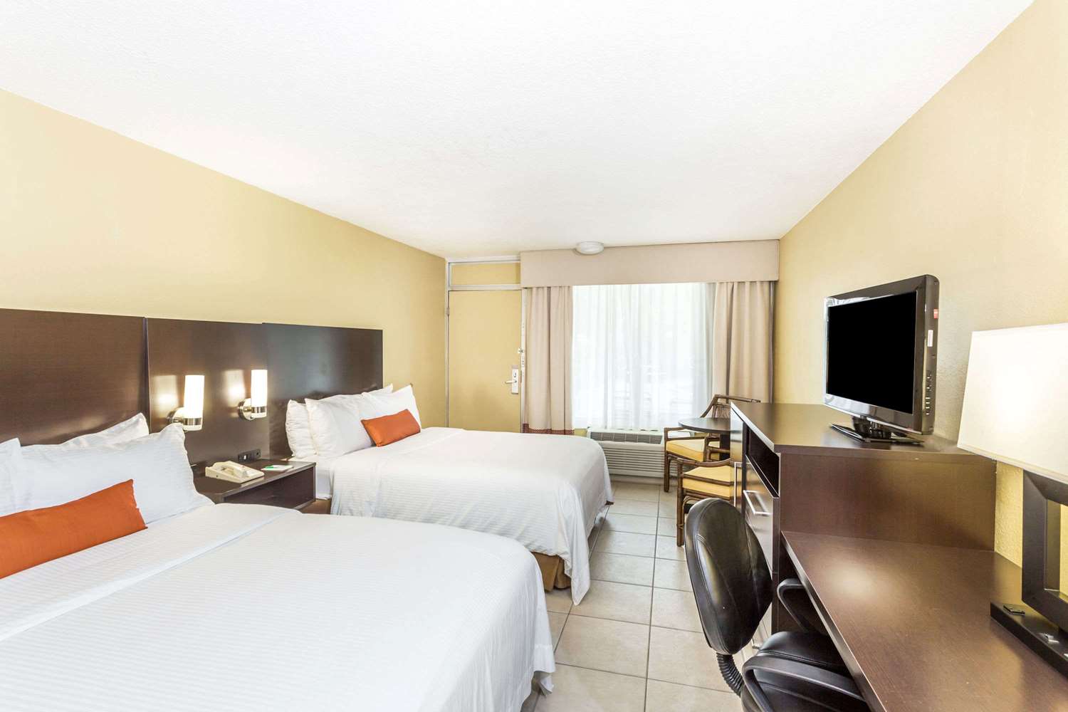 Room at Wyndham Garden Fort Myers Beach, FORT MYERS BEACH - FL
