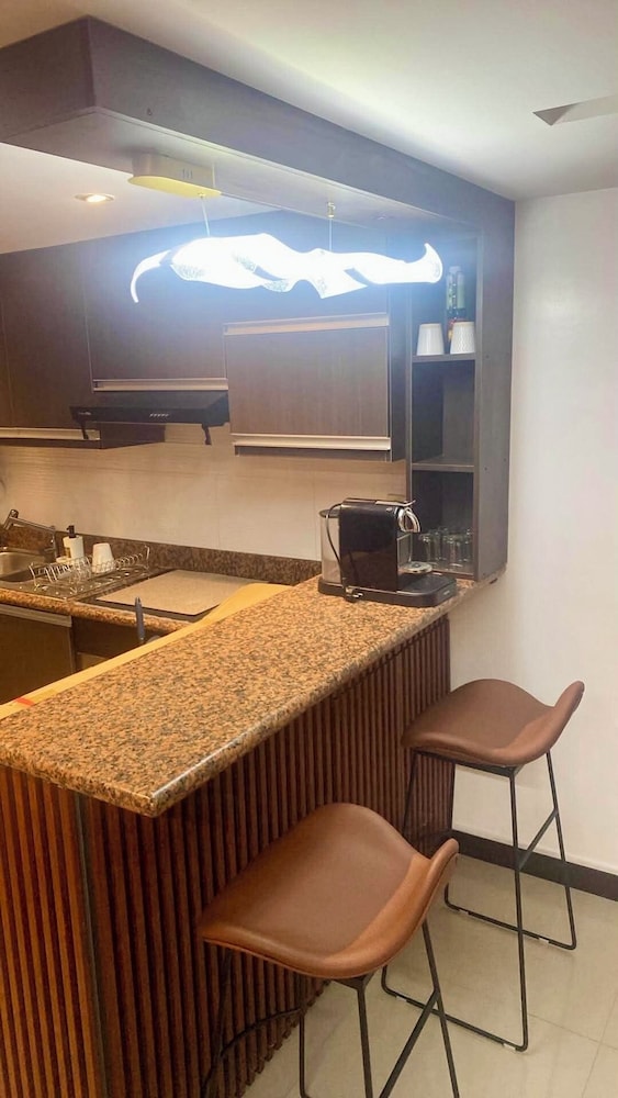 Super Cebu Loft 37/50