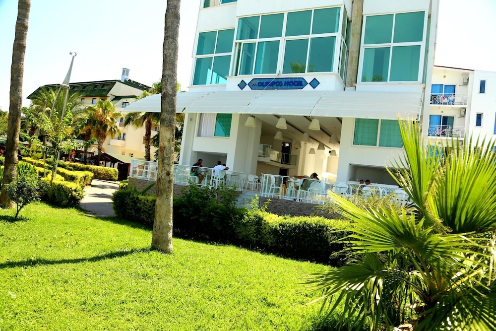 Olimpos Beach Hotel by RRH&R 63/66