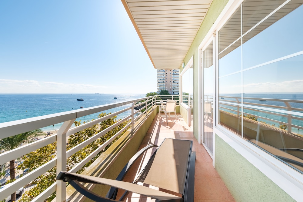Agua Beach Hotel - Adults Only 64/66