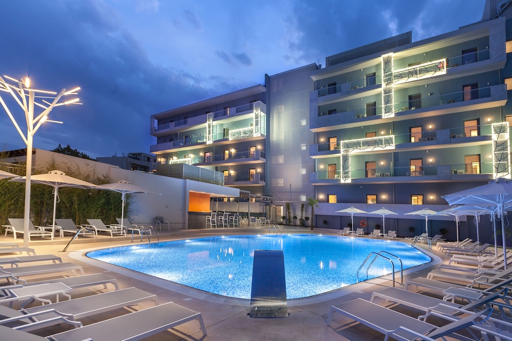 Oscar Hotel and Apartments 2/40