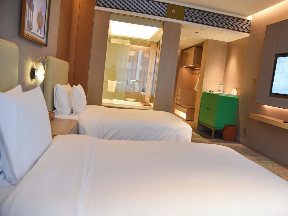 Room at Ethiopian Skylight Hotel, ADDIS ABABA