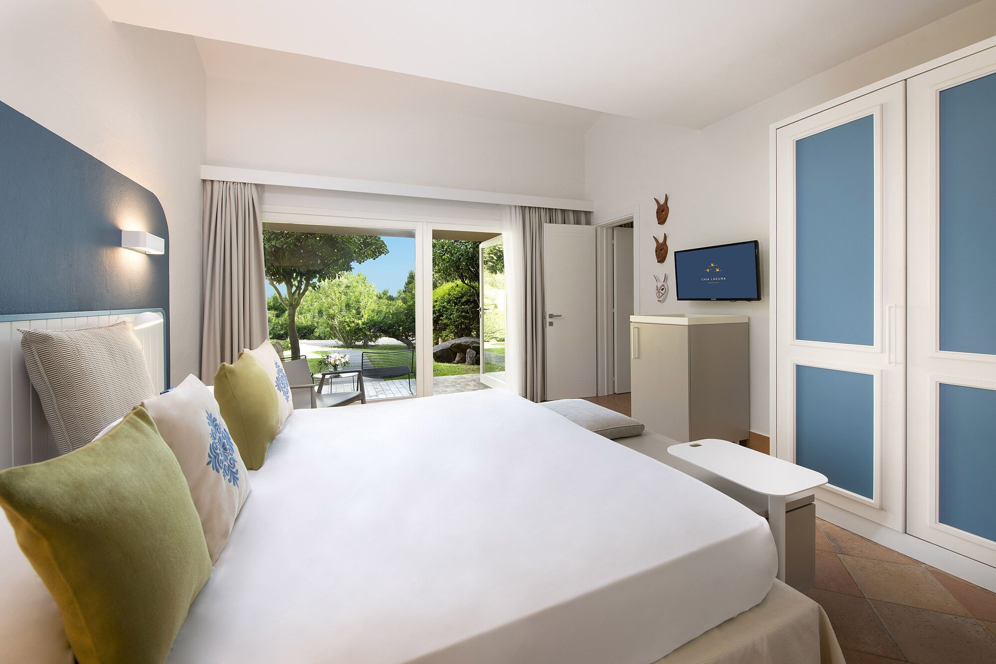 غرفة سوبيريور بسرير مزدوج، Chia Laguna - Hotel Village 2/5