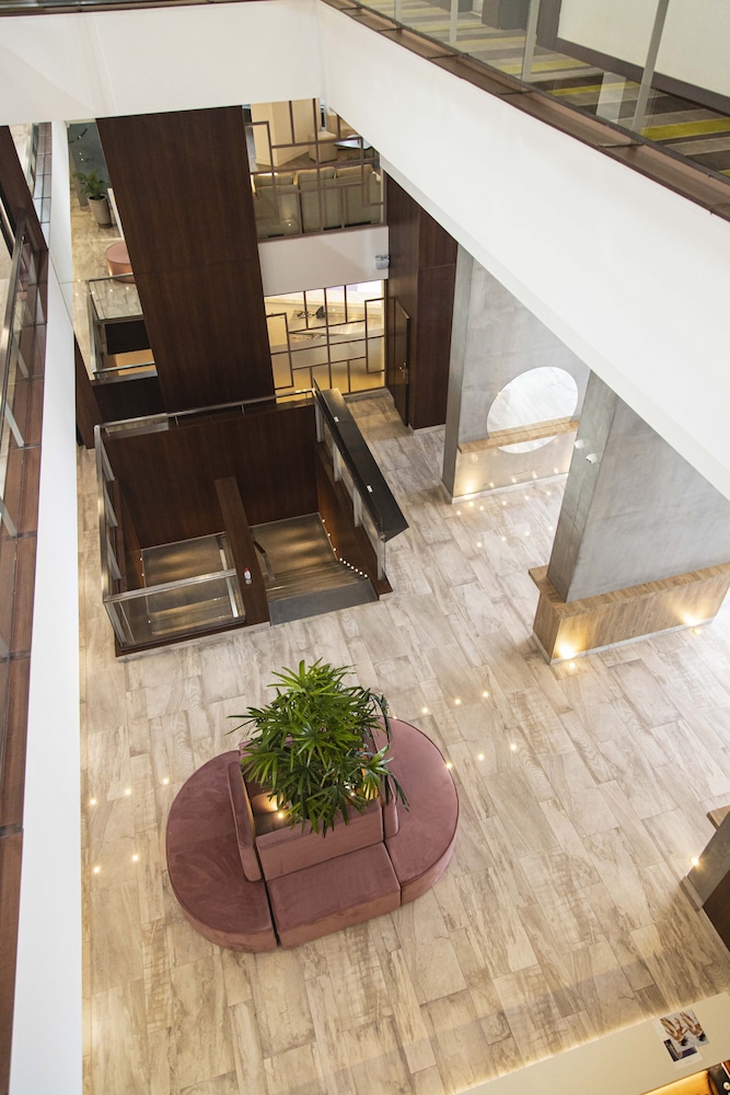 Mercure Rosario 11/58