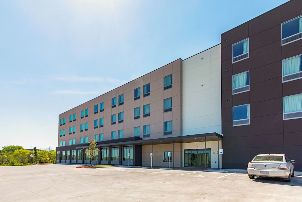 Motel6 Austin, TX - Airport 39/43