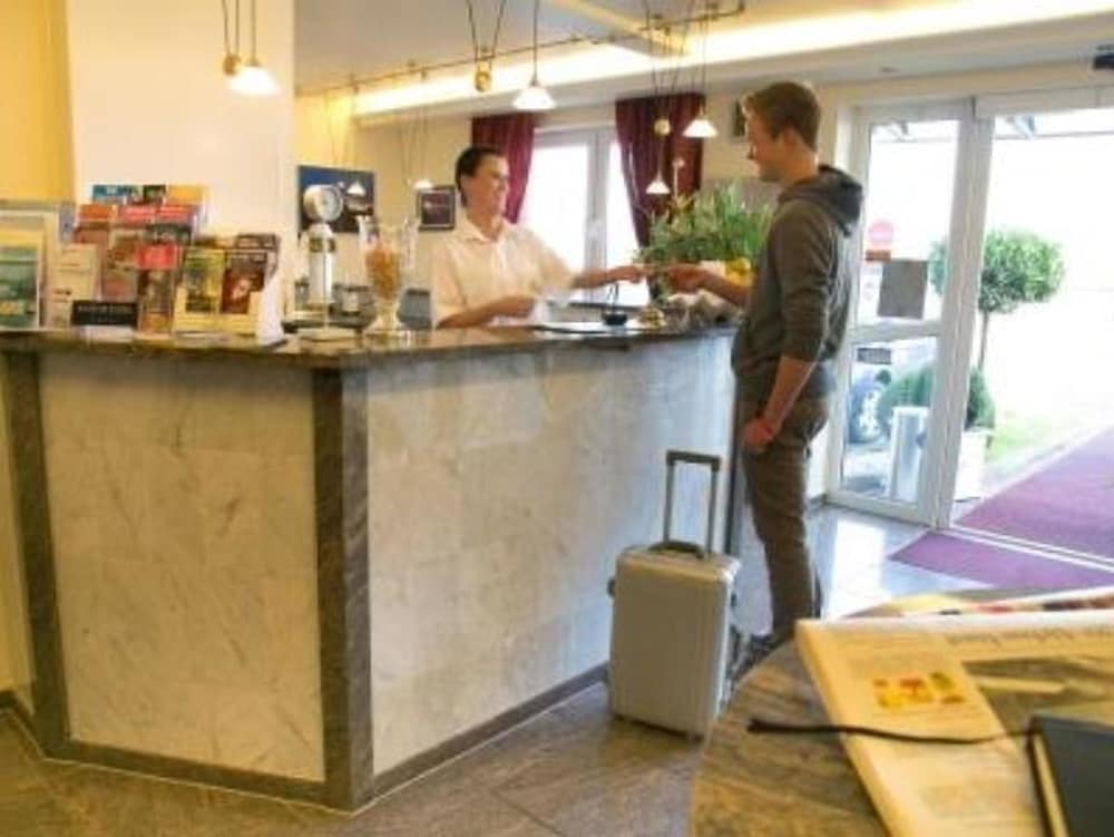 Hotel AM ELBUFER 2/21