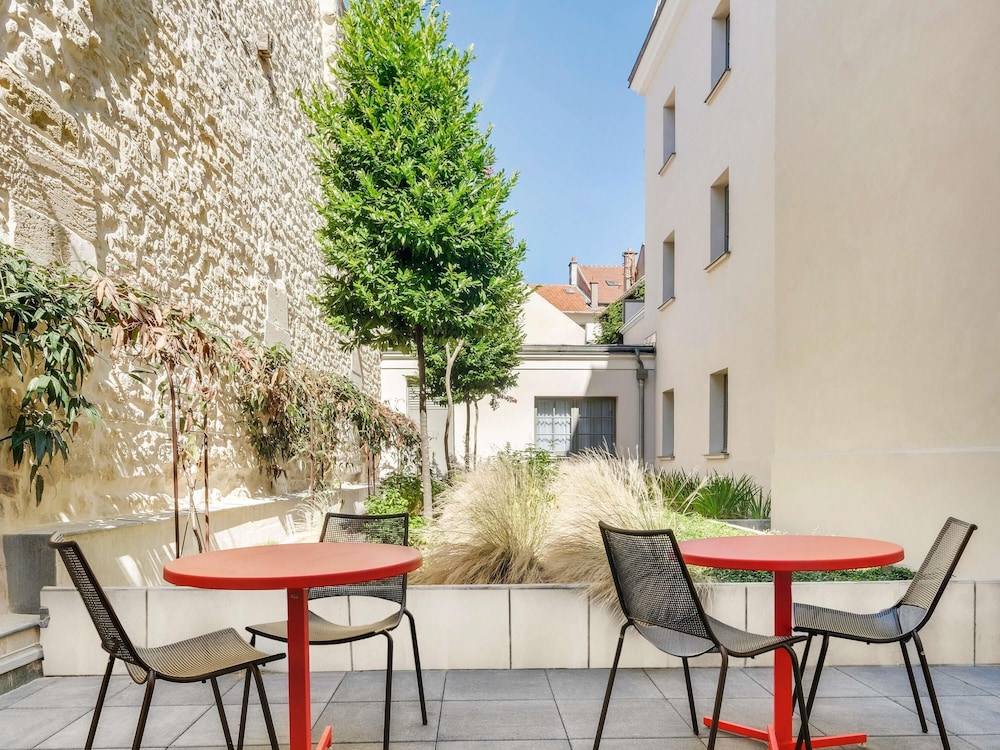Ibis Saint Germain En Laye Centre 66/69