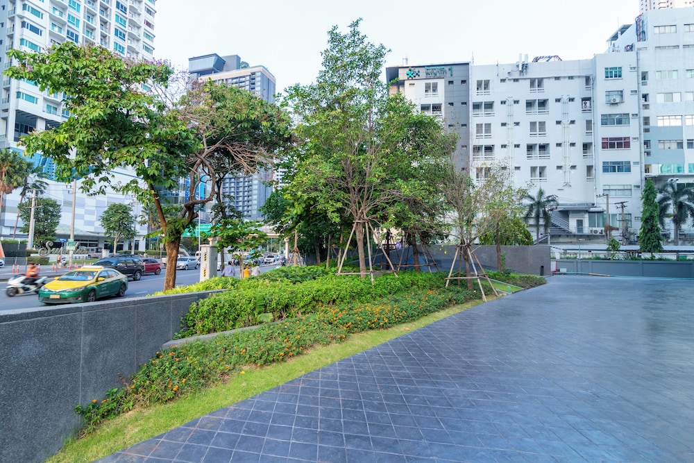 Queensland Hotel Bangkok 39/50