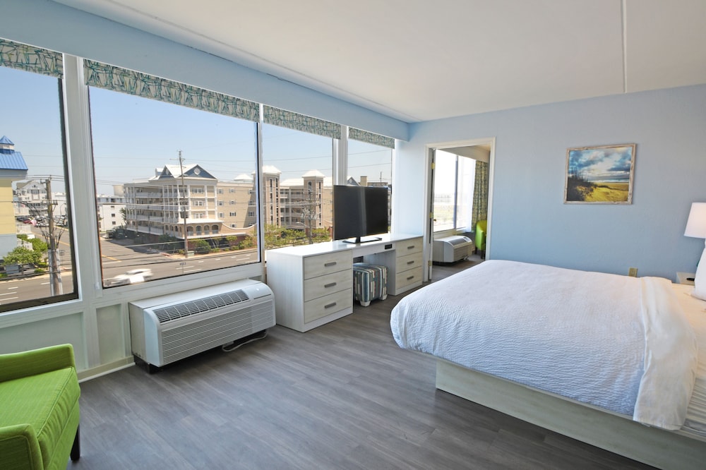 1 BEDROOM, DELUXE, SUITE