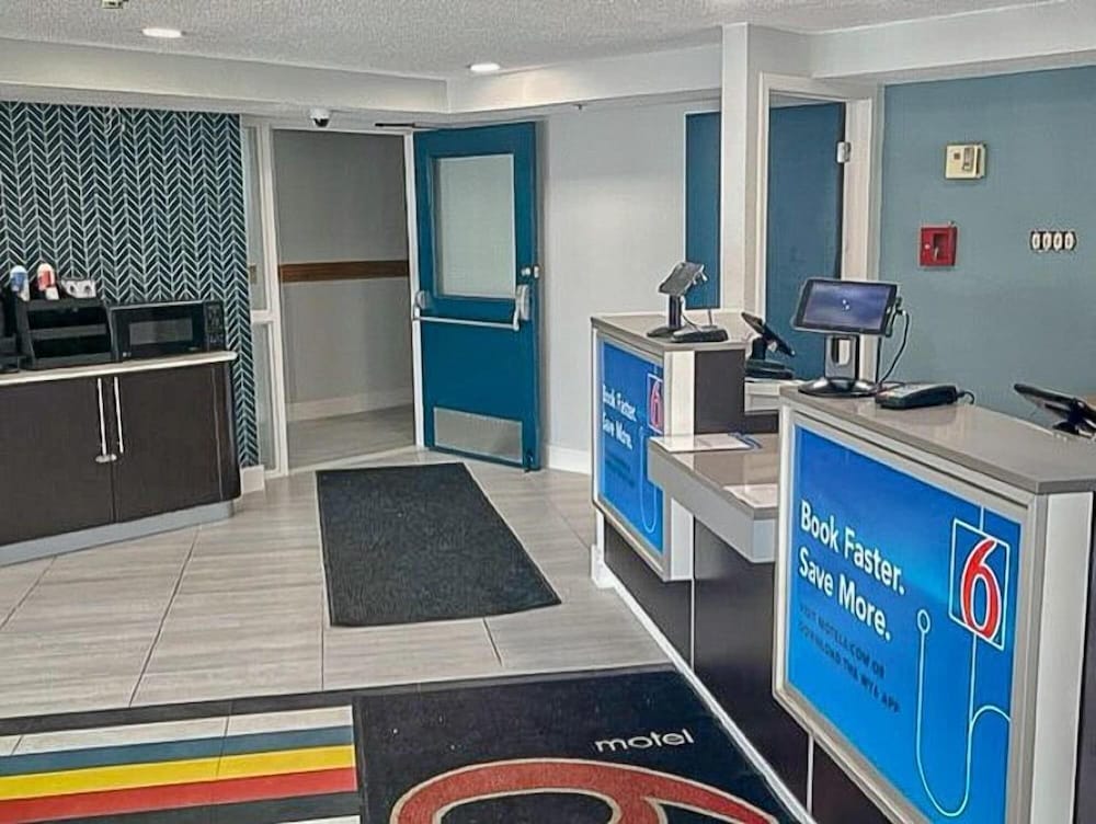 Studio6 Suites East Syracuse, NY - Airport 10/43