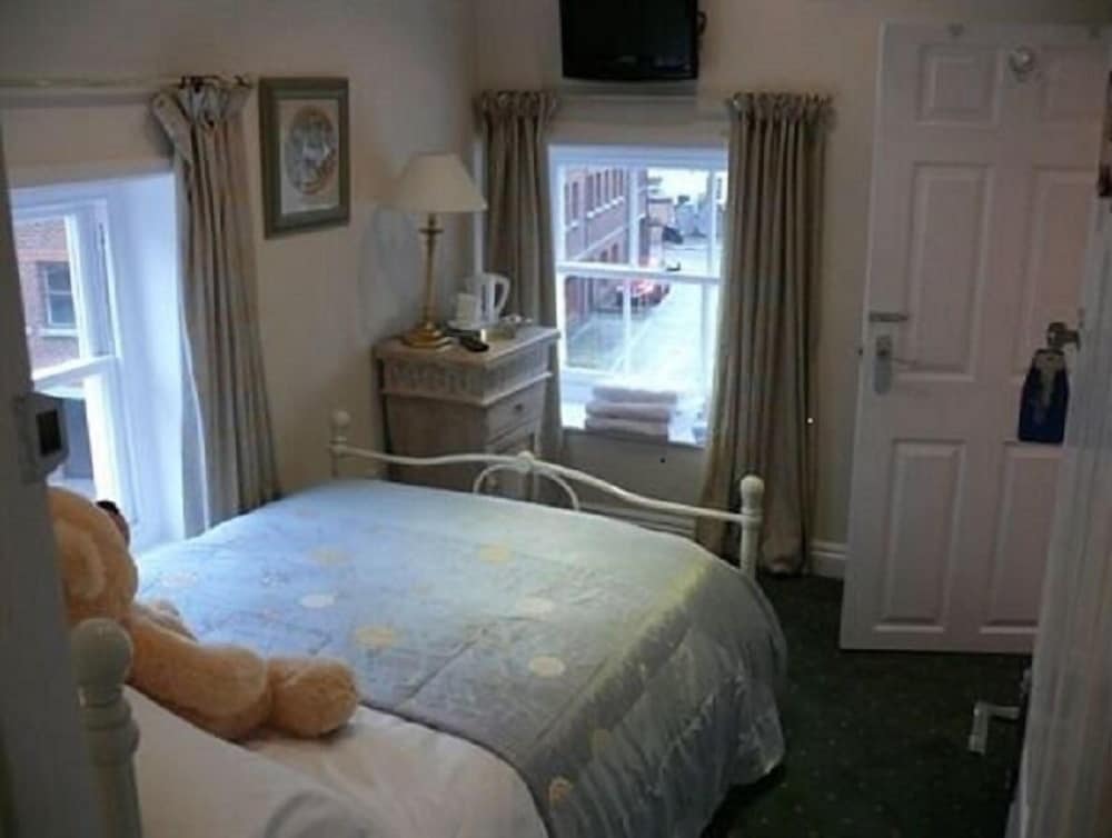 Sydenham, Double Bed