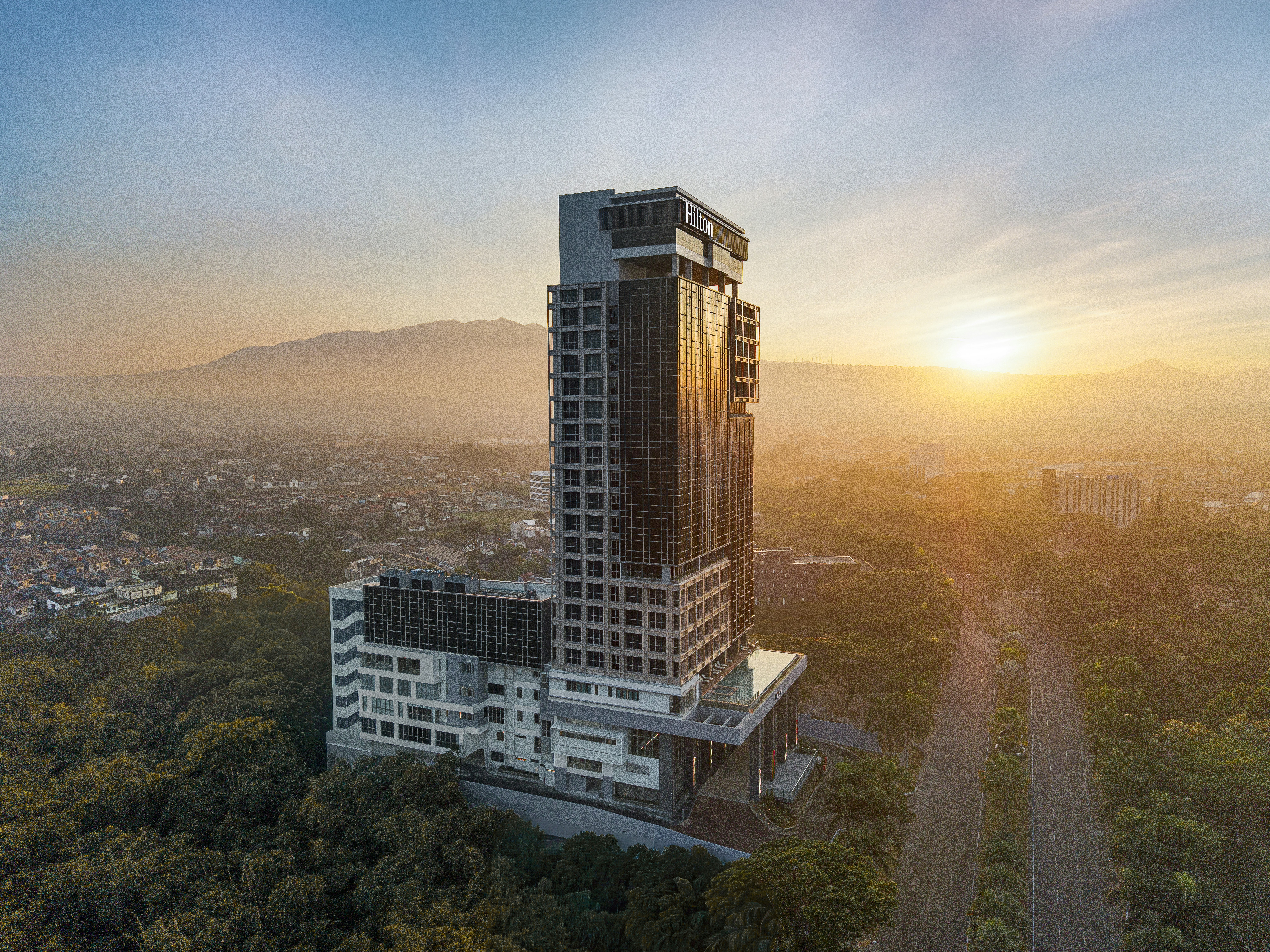 Hilton Padalarang Bandung 8/50