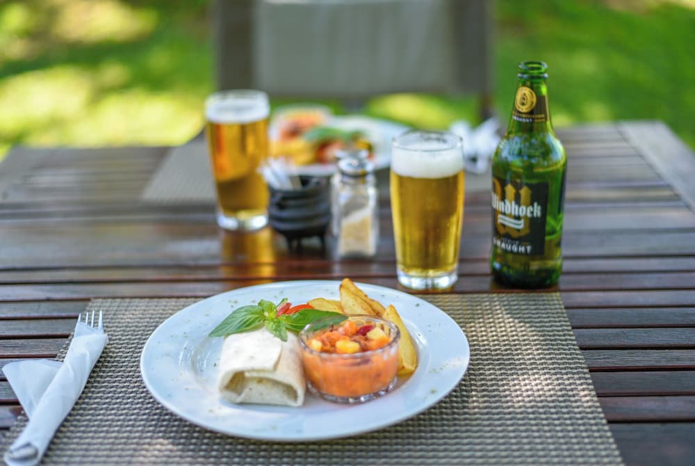 Mziki Safari Lodge 65/76