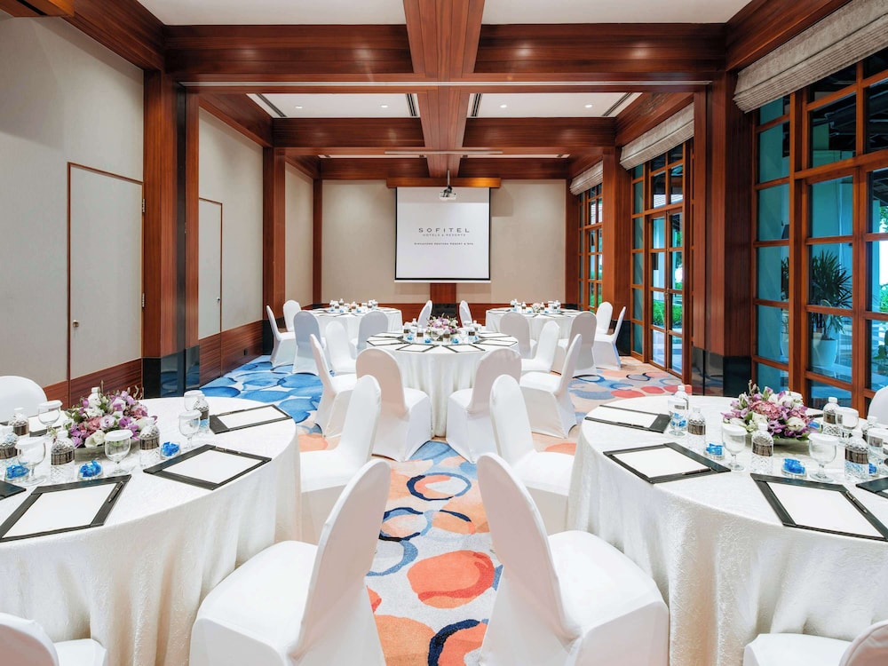 Sofitel Singapore Sentosa Resort and Spa 66/76