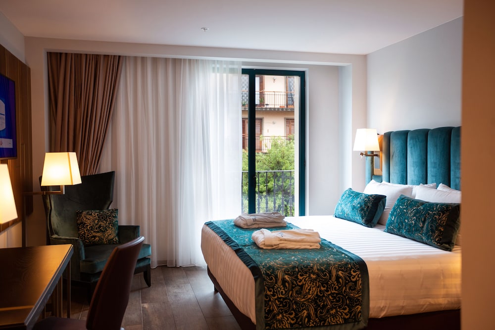 Elke Spa Hotel 45/74