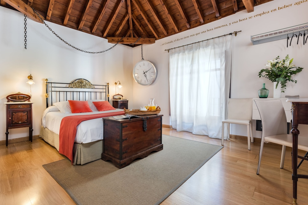 Gar Anat Hotel Boutique 7/81