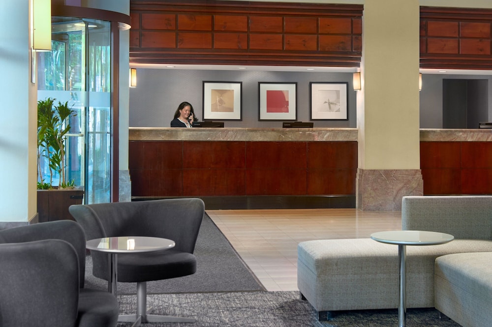 Lobby at Atlanta Marriott Suites Midtown, ATLANTA - GA