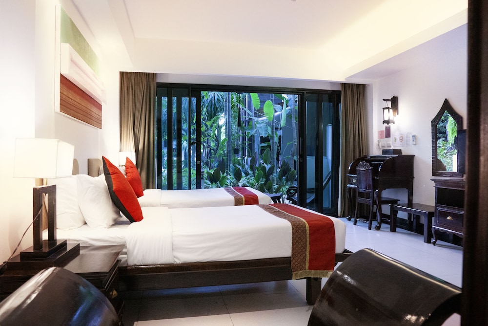 YANTARASRI RESORT 33/67