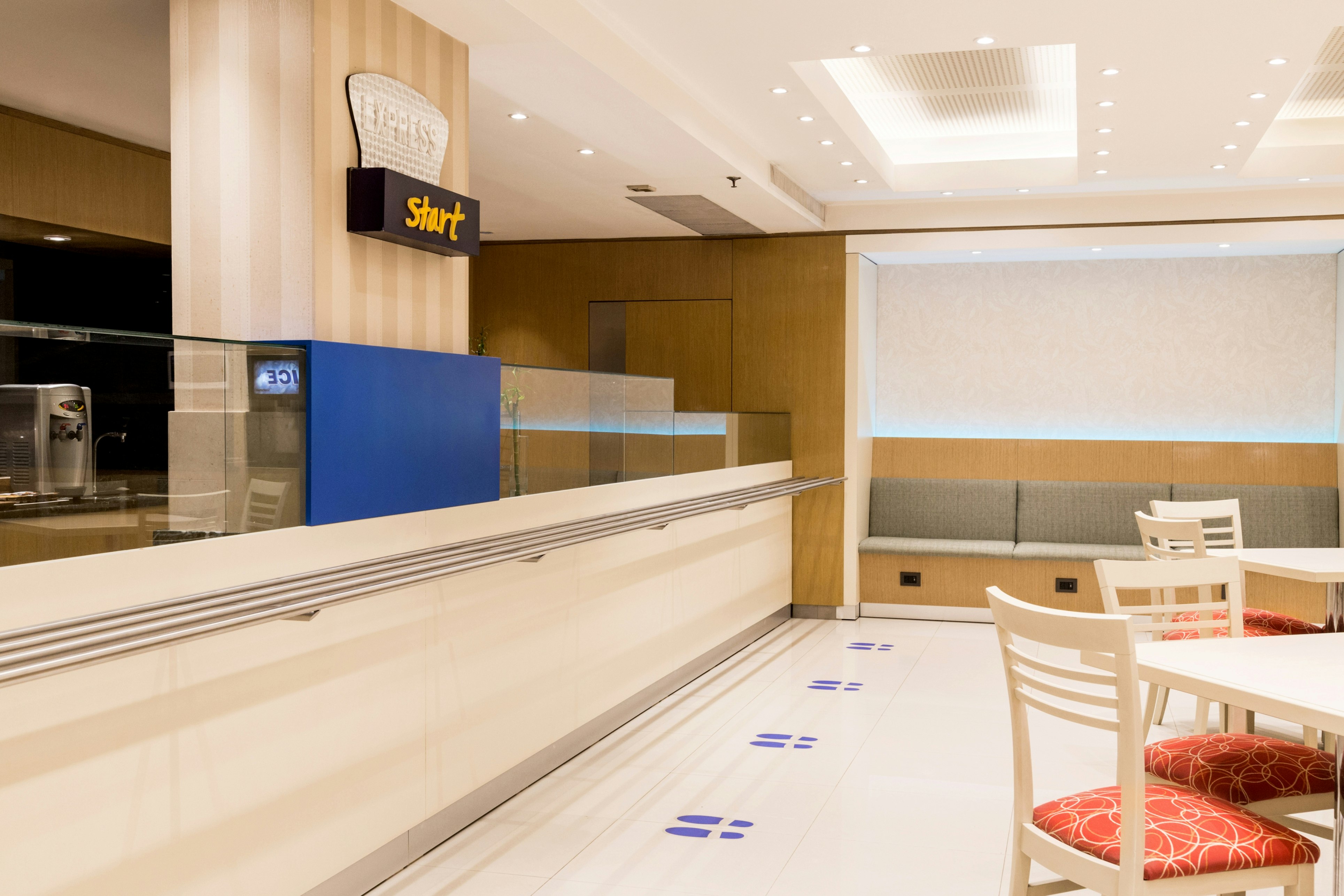 HOLIDAY INN EXPRESS ROSARIO 13/56