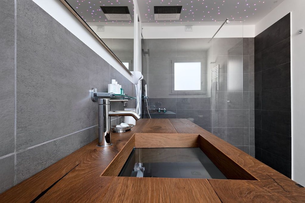 Nautilus B&B Suite Design 14/30