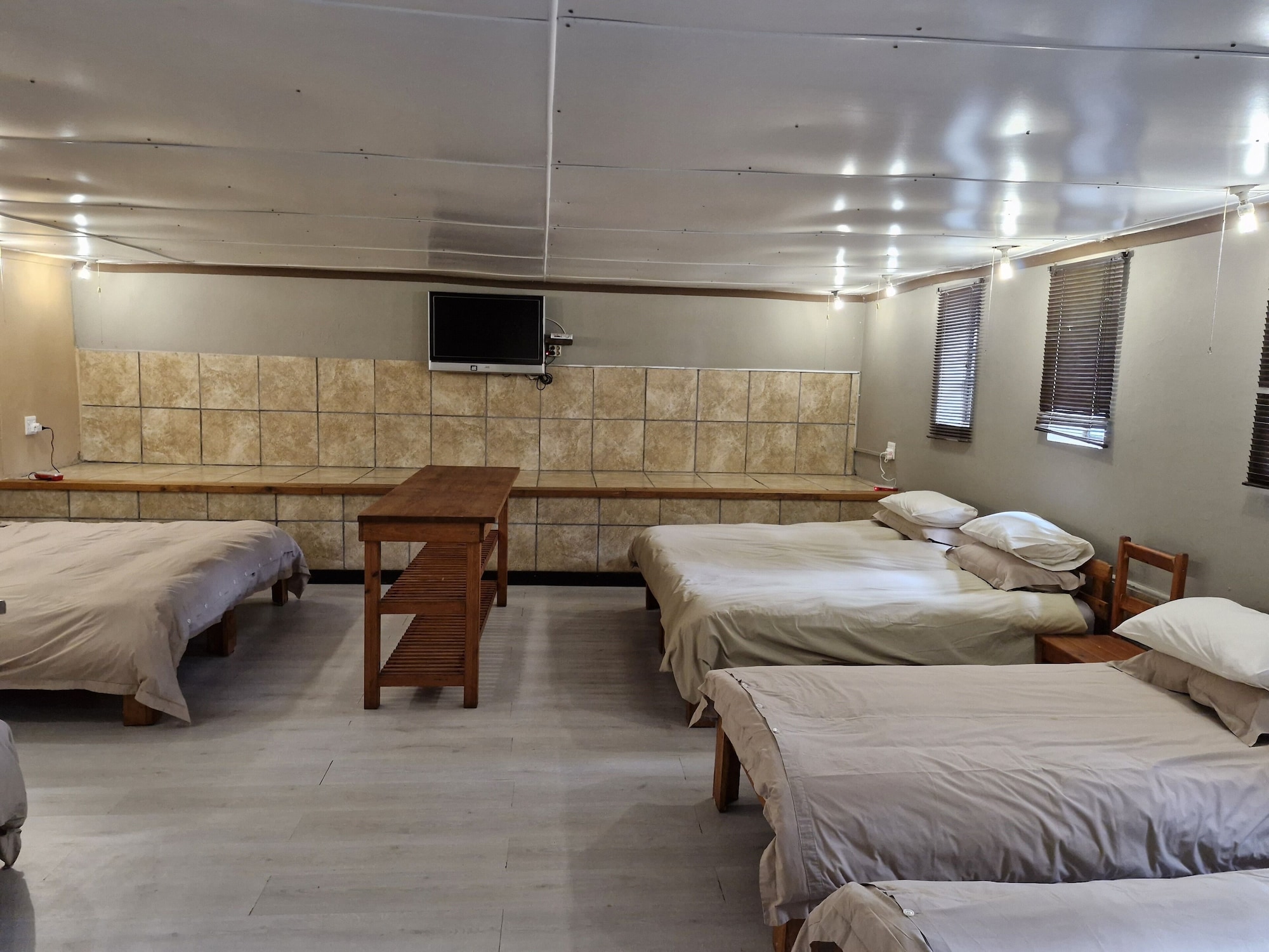 1 BEDROOM, STANDARD