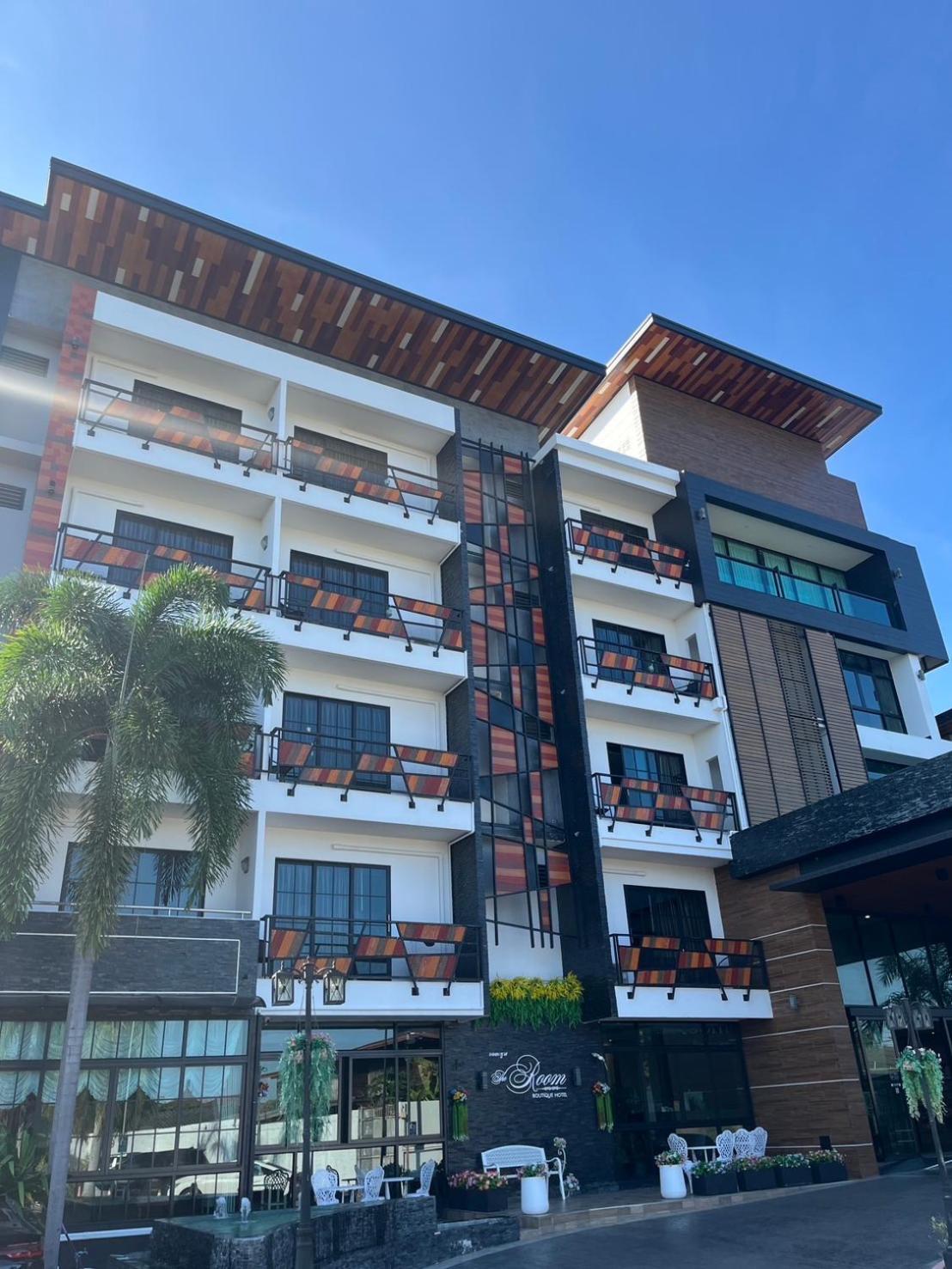 The Room Boutique Hotel 2/50