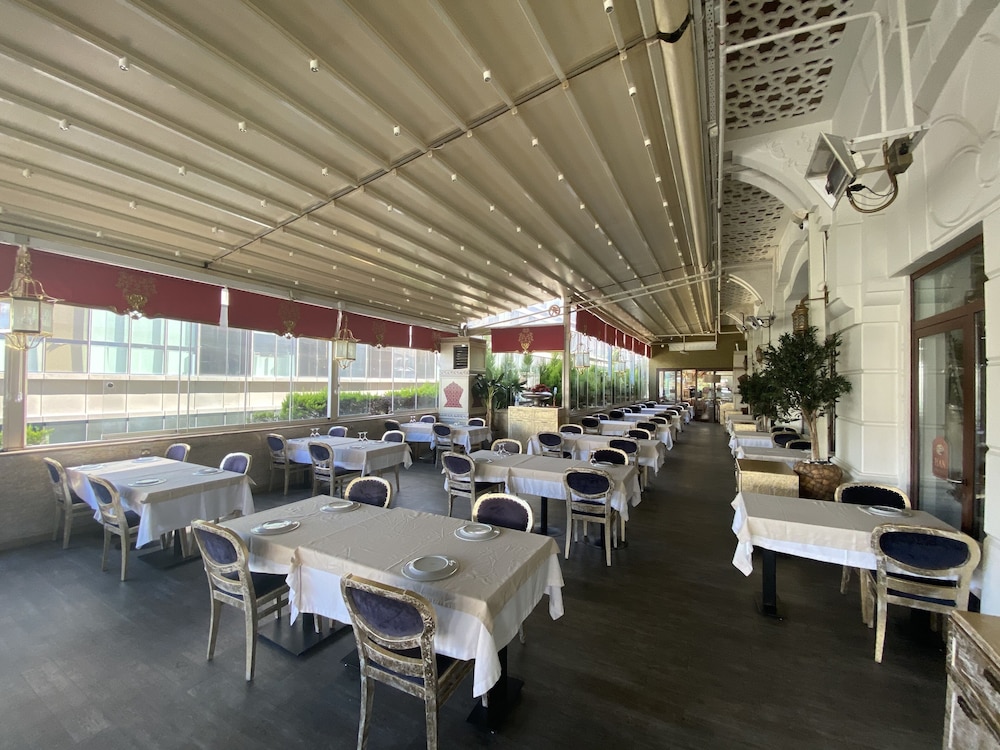 Sabiha Gokcen Hotel Istanbul Houses 38/50