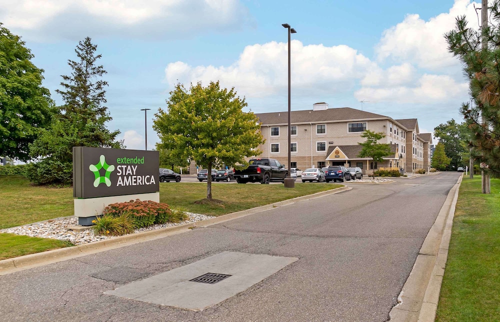 Extended Stay America - Detroit - Madison Heights 45/53