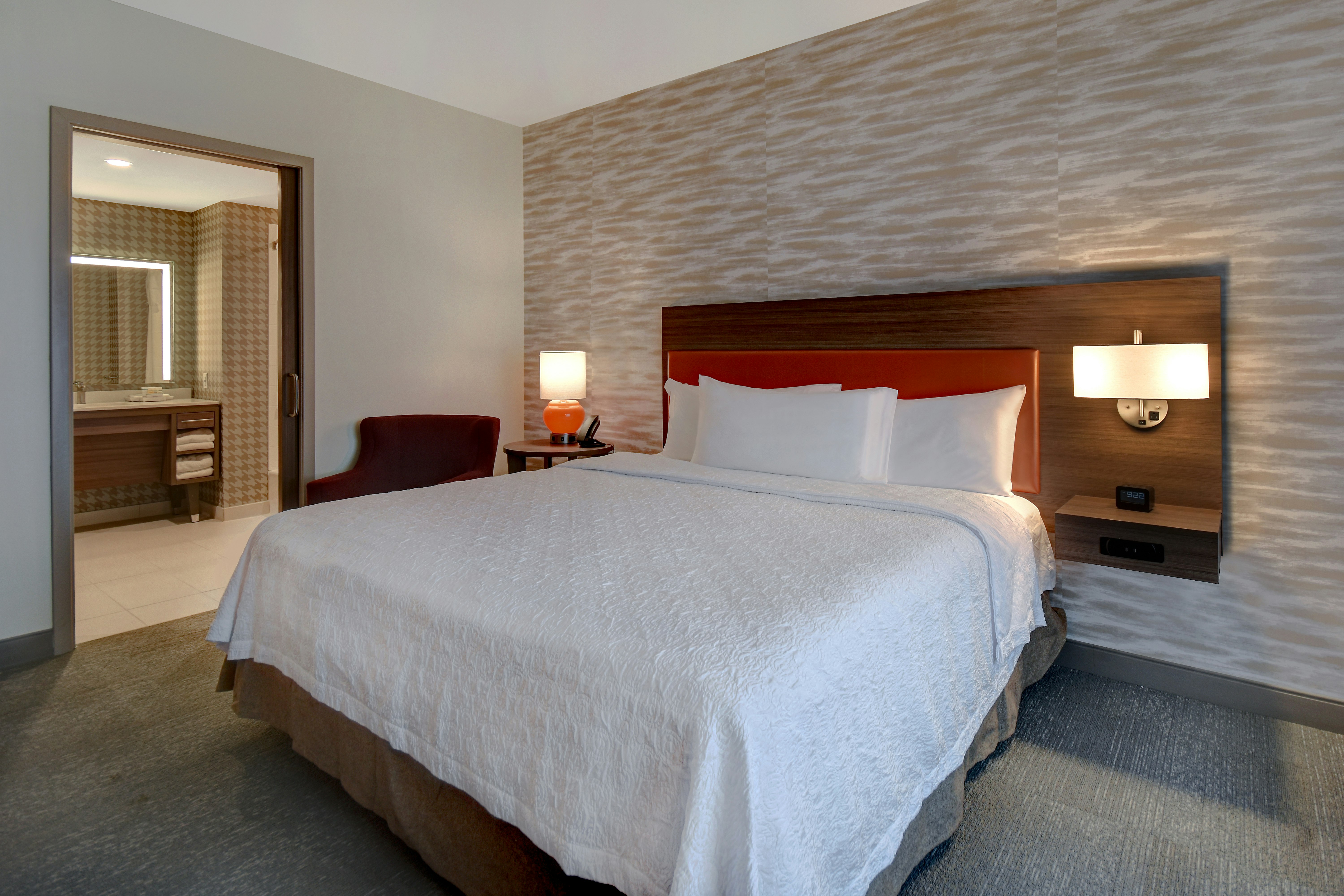 Home2 Suites by Hilton Detroit-Troy, MI 10/43