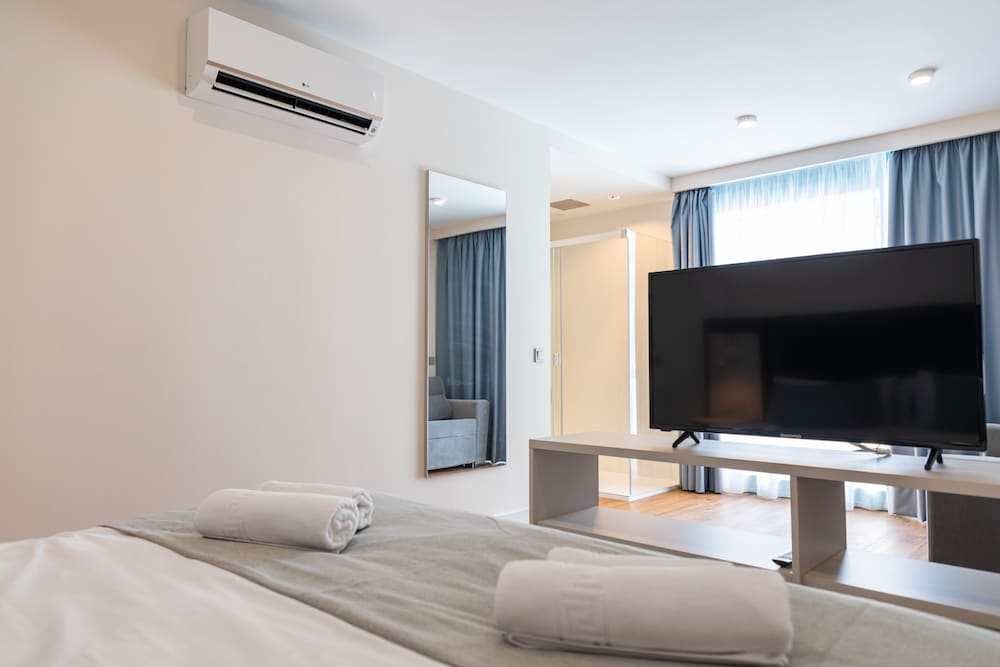 SUPERIOR, DOUBLE BED, TERRACE