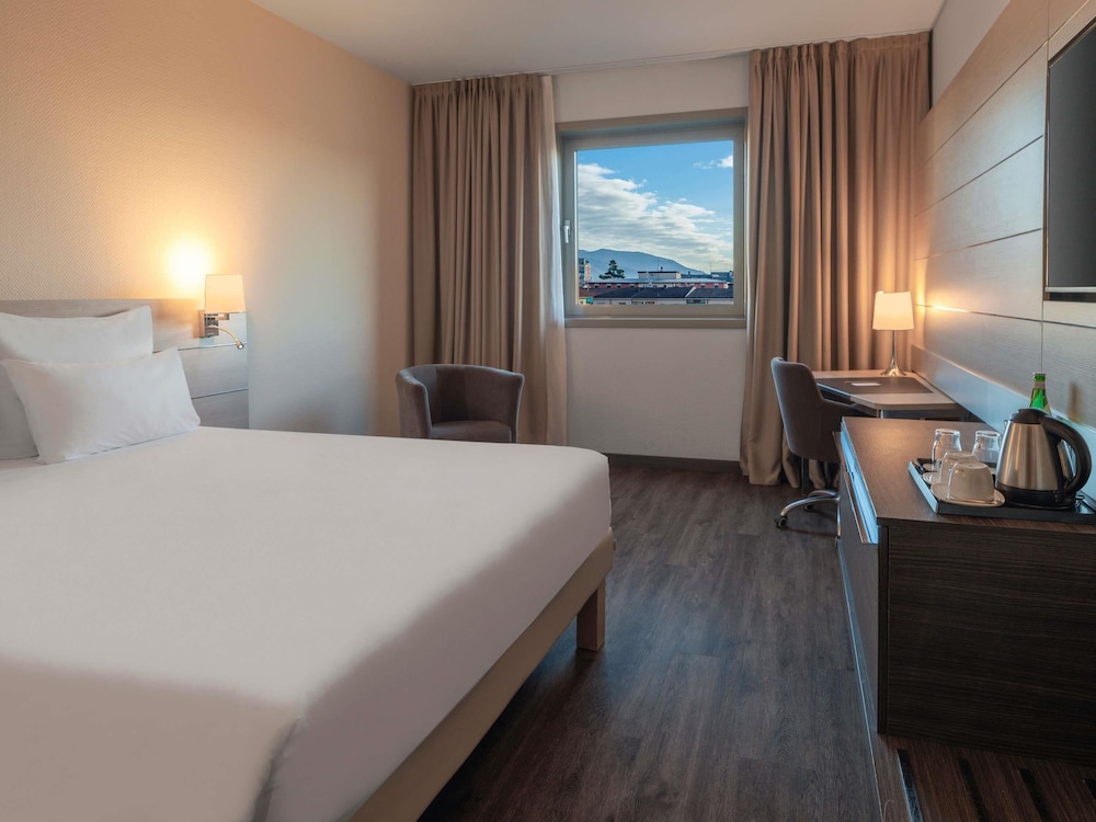 SUPERIOR, DOUBLE BED
