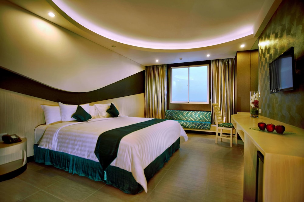 Aston Cirebon Hotel and Convention Center 15/50