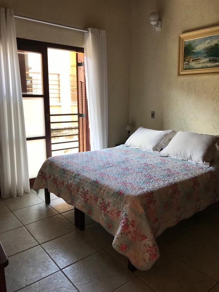 STANDARD, DOUBLE OR TWIN BED