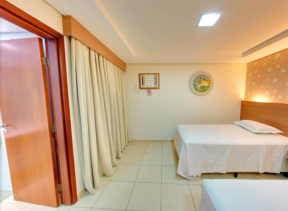 Amazon Plaza Hotel 14/47