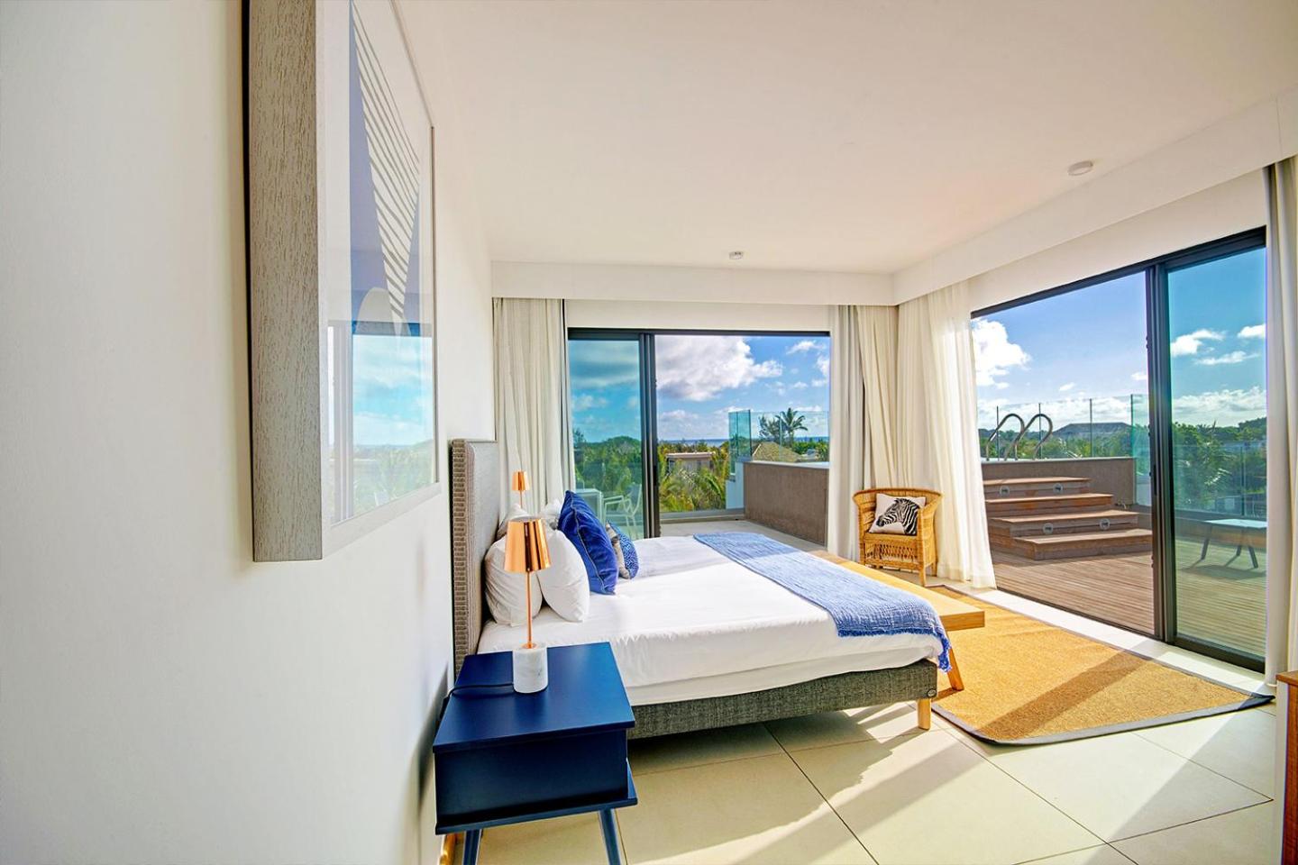 Penthouse Pool Suite 4 bedroom, Mythic Suites & Villas by MJ Holidays 2/2