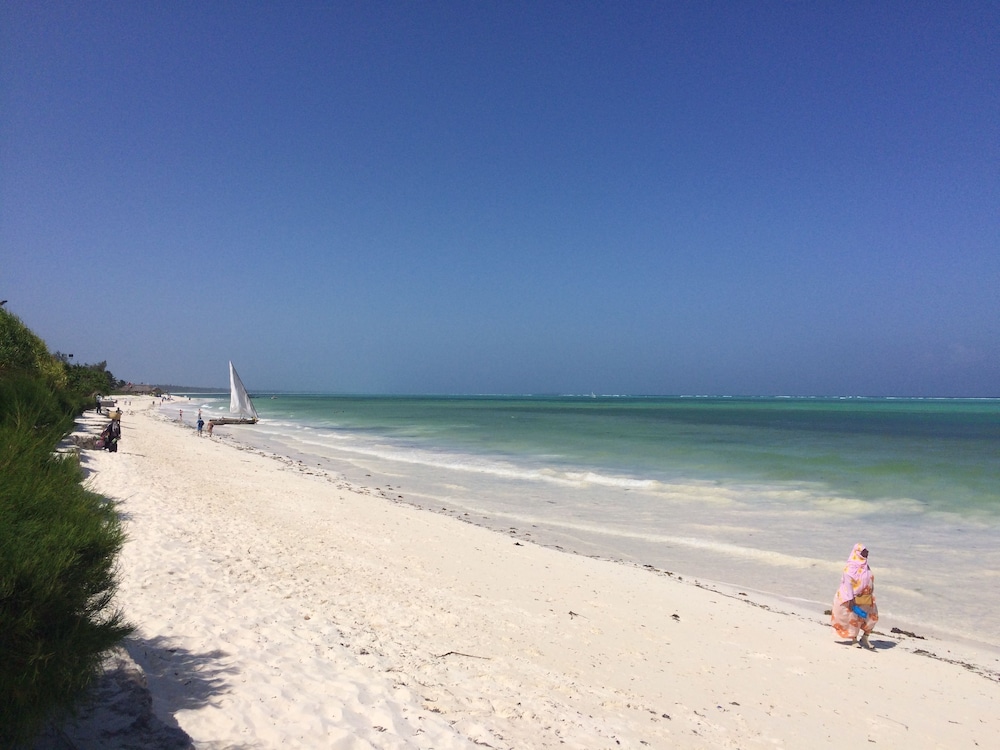 Neptune Pwani Beach Resort and Spa - All Inclusive 46/50